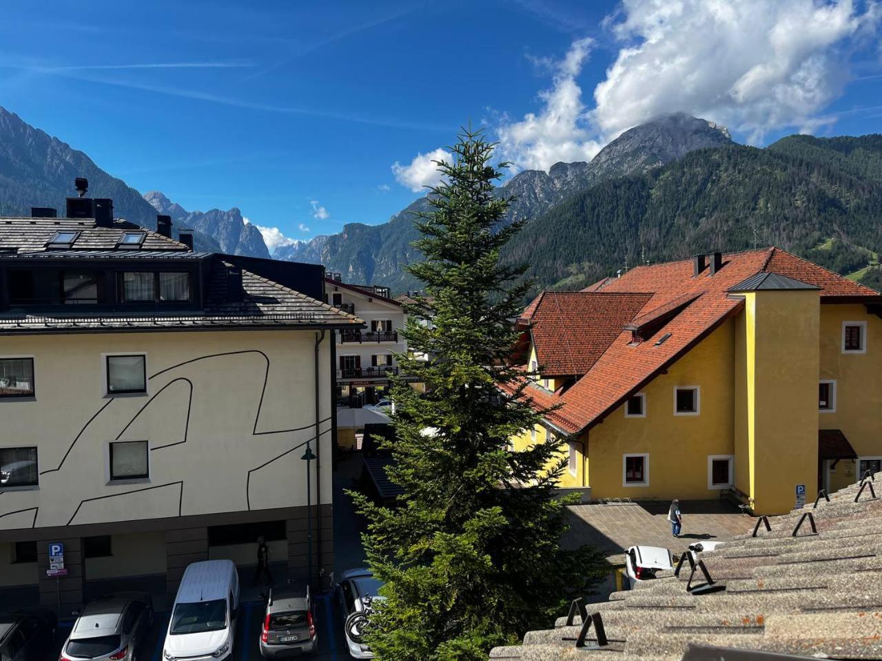 Stroblhof Toblach-Dobbiaco Eksteriør bilde