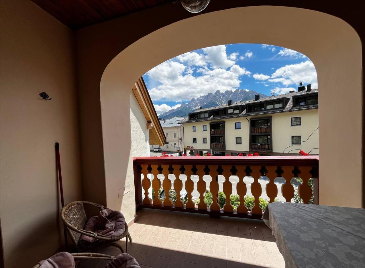 Stroblhof Toblach-Dobbiaco Eksteriør bilde